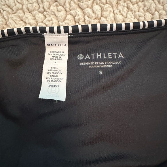 Athleta Conscious crop swim and bottoms - Picture 13 of 15